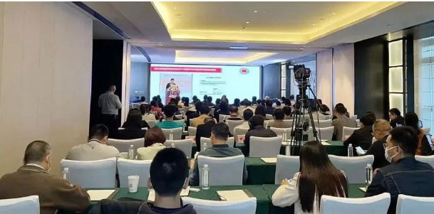 和记官网陶瓷：以创新锻造硬实力，铸就“佛山陶瓷”闪亮招牌！